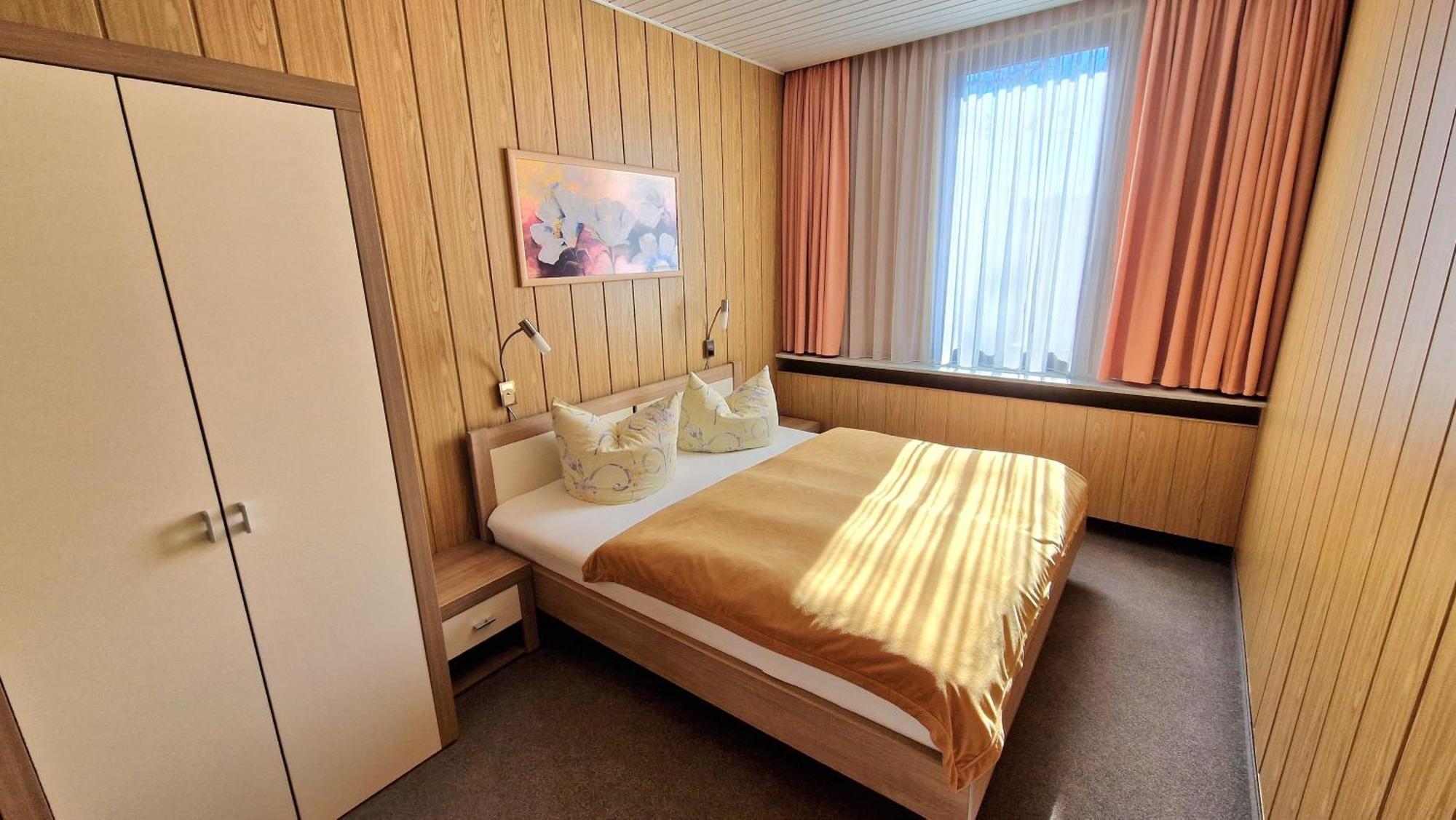 Pension Am Kirschberg Weimar (Thuringia) Exterior foto